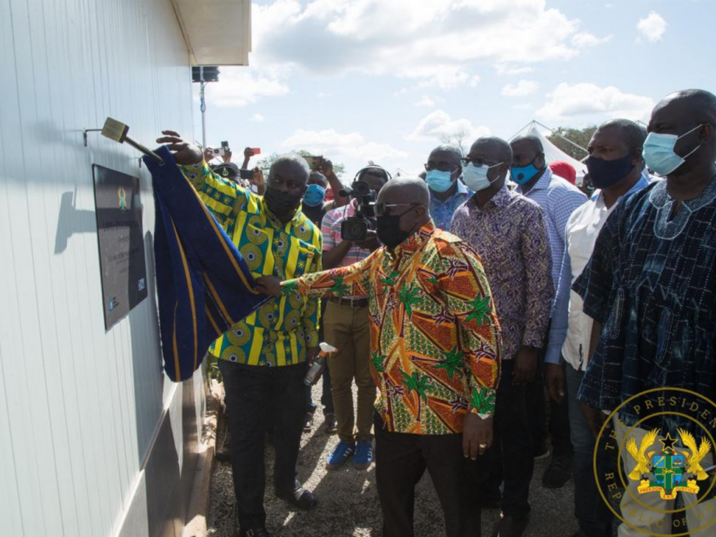President Akufo-Addo Commissions Lawra Solar Power Plant.