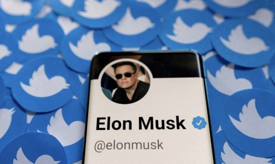 Musk puts $44 bln Twitter deal ‘temporarily on hold’, shares slide