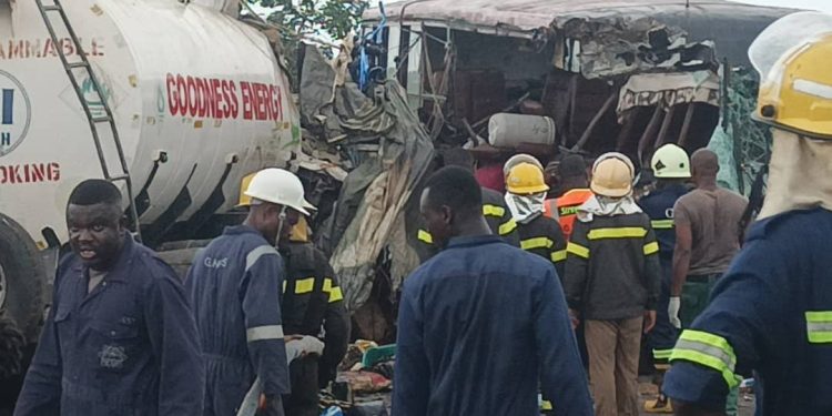 Update: 16 dead, 40 injured in accident at Gomoa Okyereko